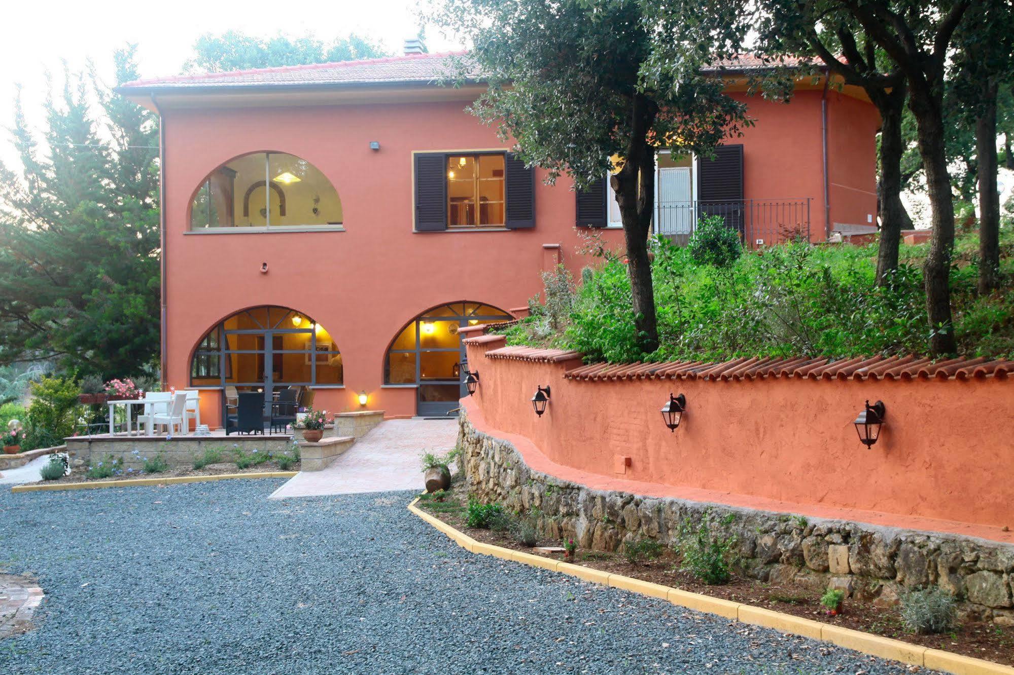Podere San Filippo B&b-apartment-pet Friendly-rent Bike And Bike Friendly