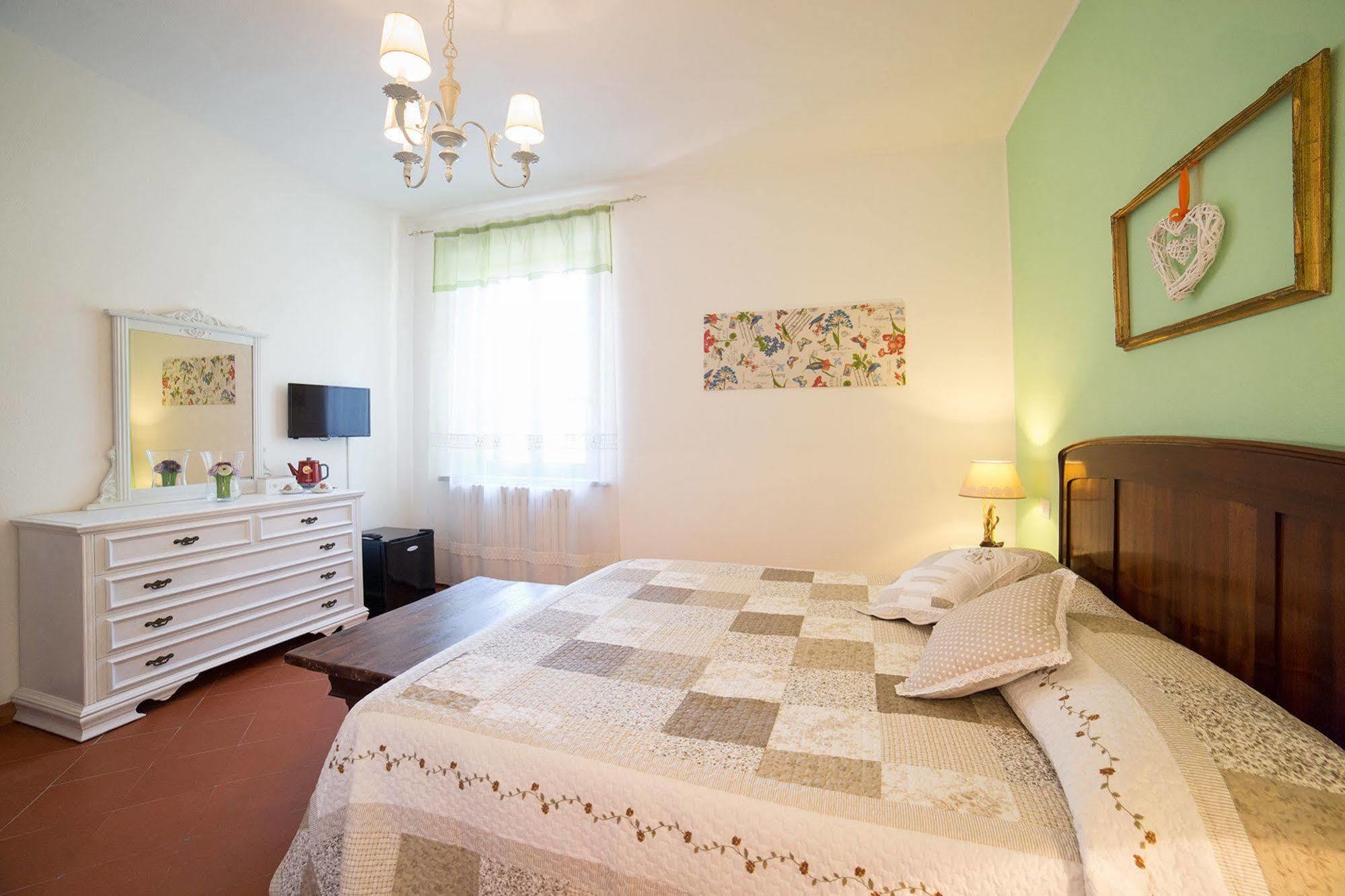 Alojamento de Acomodação e Pequeno-almoço Podere San Filippo B&b-apartment-pet Friendly-rent Bike And Bike Friendly Bibbona